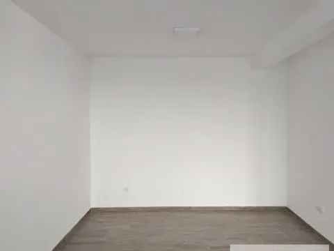 Sale, three bedroom apartment, 64m², Uciteljsko Naselje, Zvezdara Sve Podlokacije - image 5