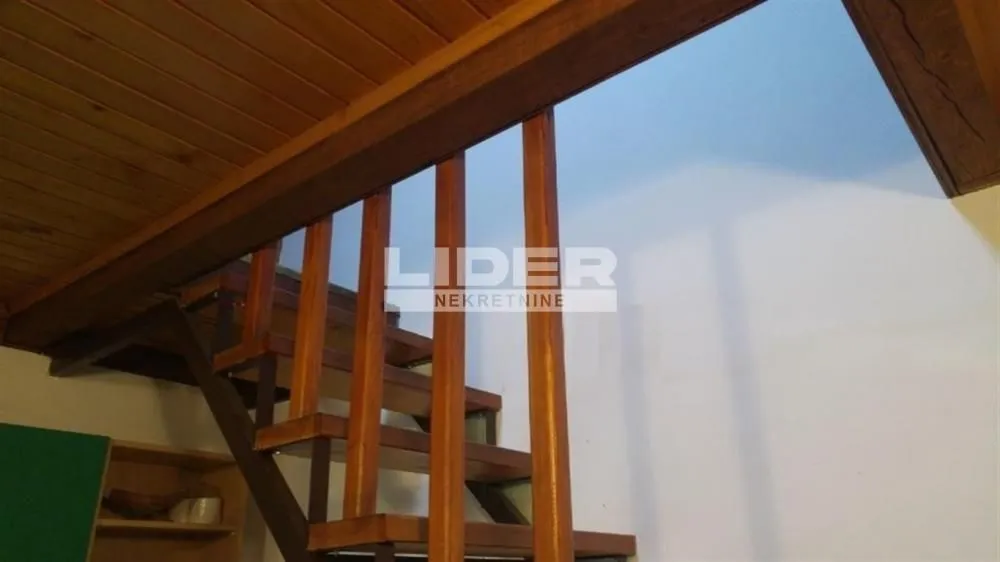 Prodaja, stan, 18m², Vračar Sve Podlokacije, Beograd