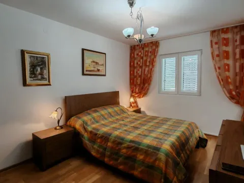 Sale, two bedroom apartment, 85m², Petrovac, Budva - image 7