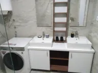 Izdavanje, trosoban stan, 145m², Podgorica, Crna Gora - image 10