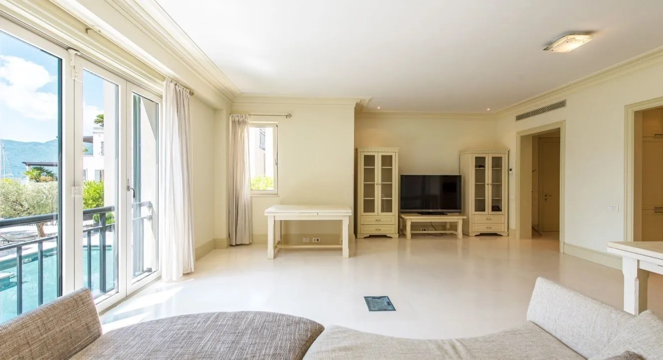 Sale, two bedroom apartment, 148m², Tivat, Crna Gora