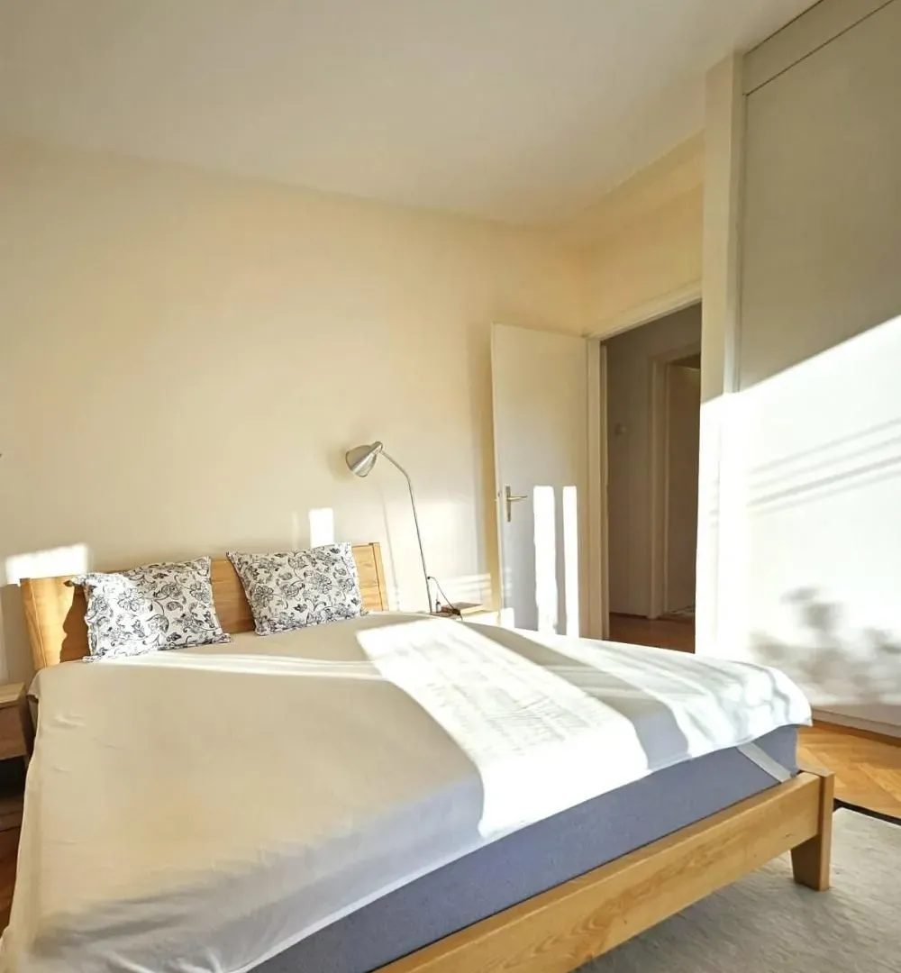 Rent, four bedroom apartment, 143m², Kalenić Pijaca, Vračar Sve Podlokacije