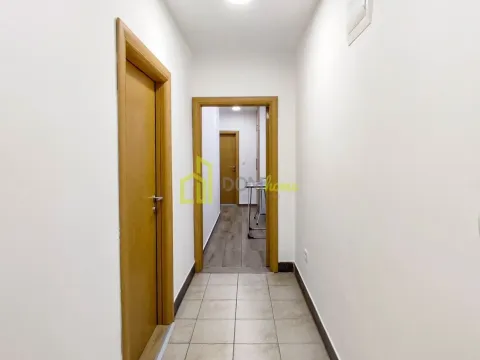 Izdavanje, dvosoban stan, 74m², Pobrežje, Podgorica - image 5