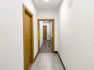 Izdavanje, dvosoban stan, 74m², Pobrežje, Podgorica - image 5