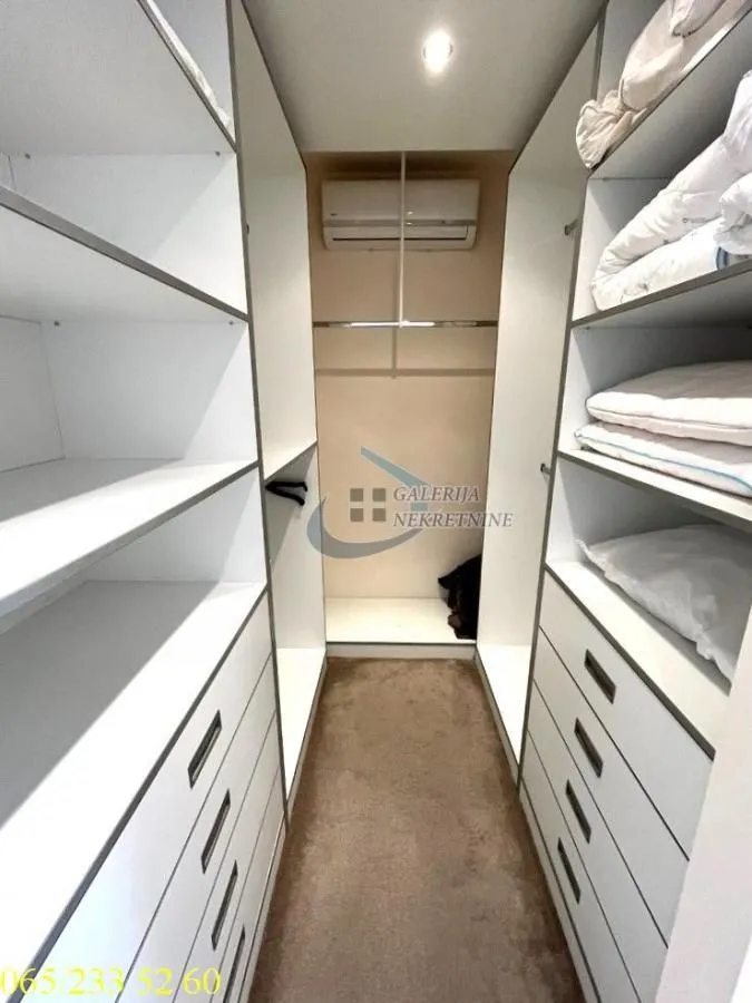 Sale, three bedroom apartment, 106m², Novi Beograd Blok 67, Novi Beograd Sve Podlokacije