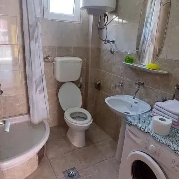 Rent, two bedroom apartment, 80m², Šušanj, Bar - image 5