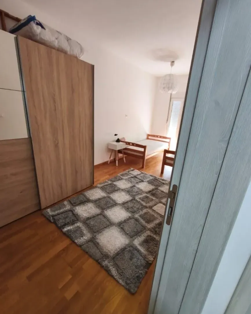 Rent, two bedroom apartment, 75m², Stari Aerodrom, Podgorica