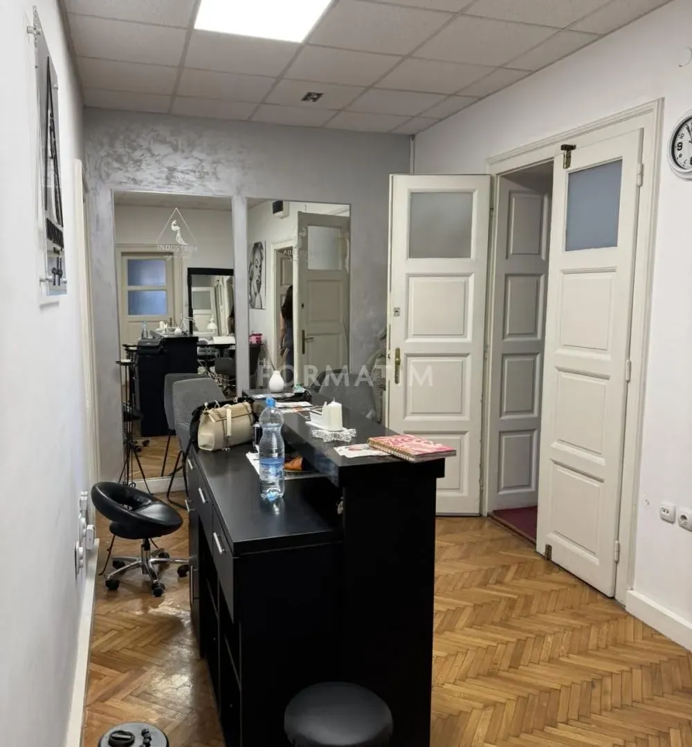 Prodaja, trosoban stan, 95m², Vračar Centar, Vračar Sve Podlokacije