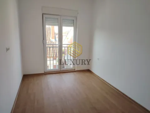 Izdavanje, dvosoban stan, 60m², Zabjelo, Podgorica - image 4