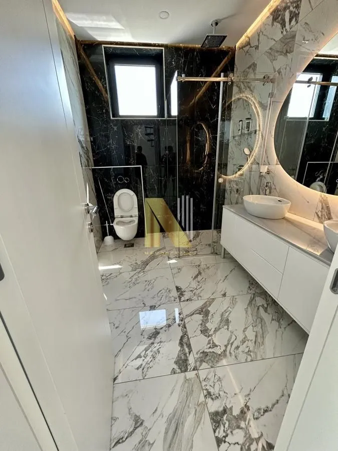 Rent, house, 215m², Sremska Kamenica, Petrovaradin