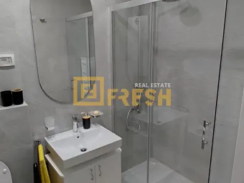 Izdavanje, jednosoban stan, 48m², City Kvart, Podgorica - image 6