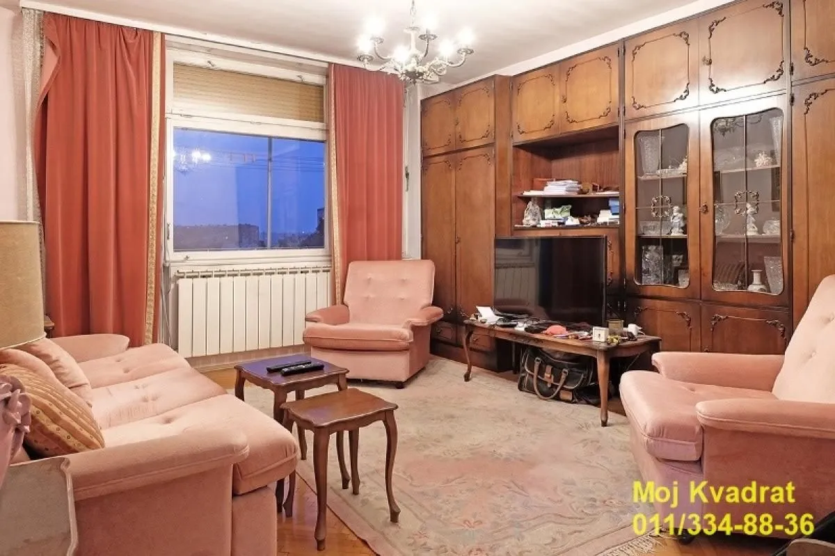 Prodaja, dvosoban stan, 56m², Kalenić Pijaca, Vračar Sve Podlokacije