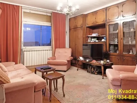 Prodaja, dvosoban stan, 56m², Kalenić Pijaca, Vračar Sve Podlokacije