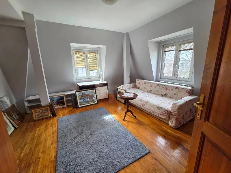 Rent, three bedroom apartment, 82m², Neimar, Vračar Sve Podlokacije
