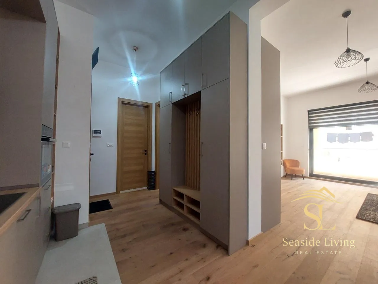 Rent, one bedroom apartment, 58m², Škaljari, Kotor