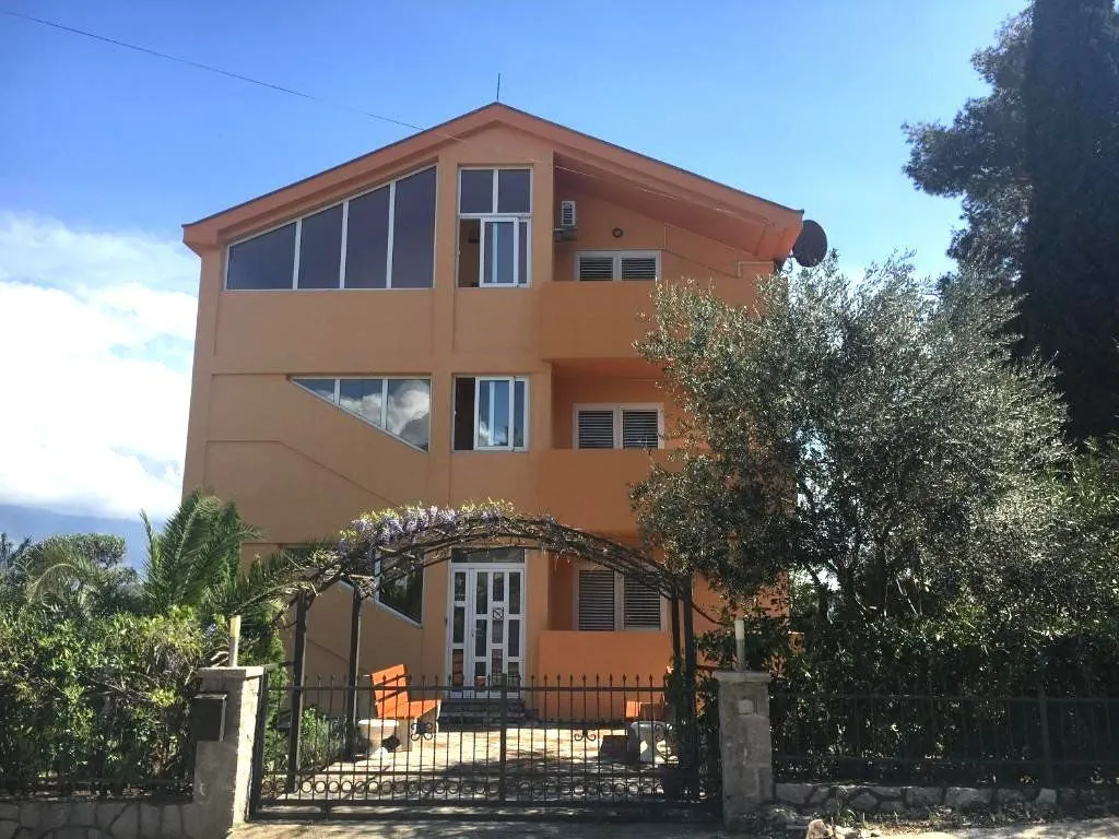 Sale, house, 276m², Luštica, Tivat