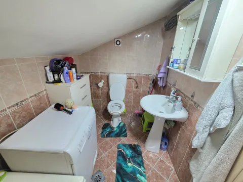 Sale, two bedroom apartment, 83m², Krivi Most, Podgorica - image 8