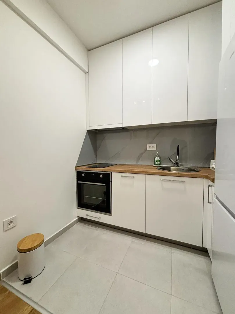 Izdavanje, jednosoban stan, 40m², Zabjelo, Podgorica