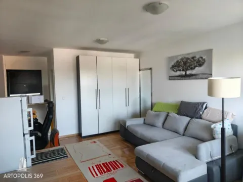 Sale, one bedroom apartment, 30m², Ledine, Beograd - image 2