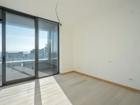 Sale, four bedroom apartment, 270m², Budva, Crna Gora - image 12