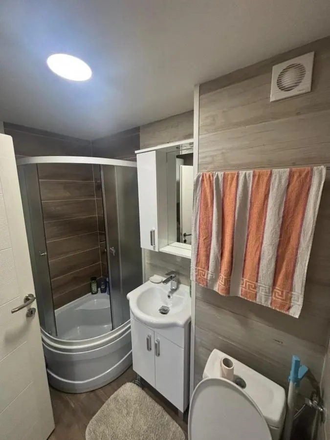 Rent, apartment, 43m², Stari Aerodrom, Podgorica
