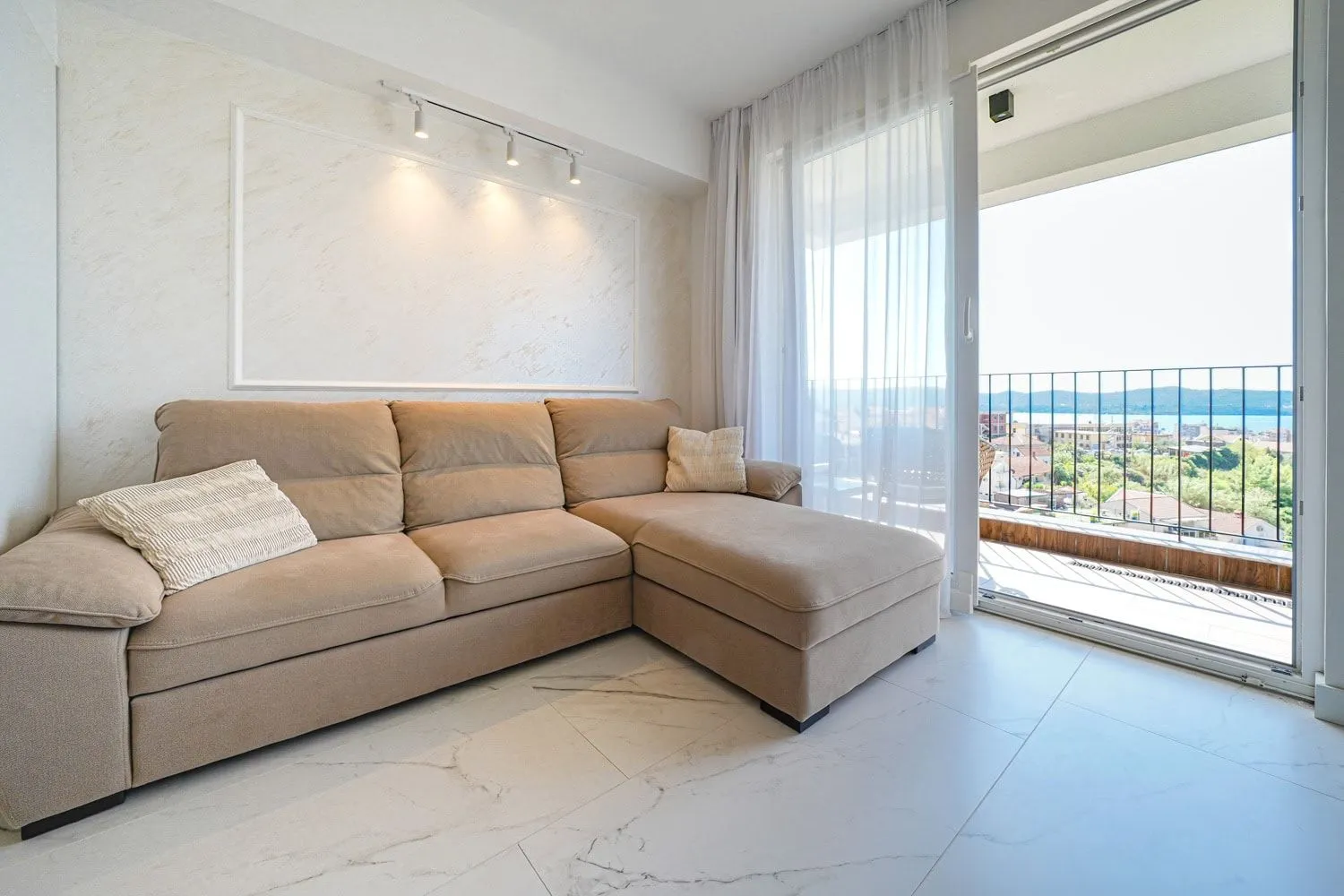Prodaja, stan, 66m², Tivat, Crna Gora