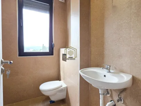Prodaja, dvosoban stan, 64m², Tološi, Podgorica - image 11
