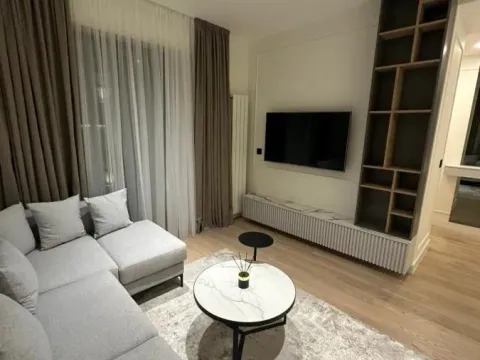 Izdavanje, trosoban stan, 70m², Savski Venac, Beograd - image 5