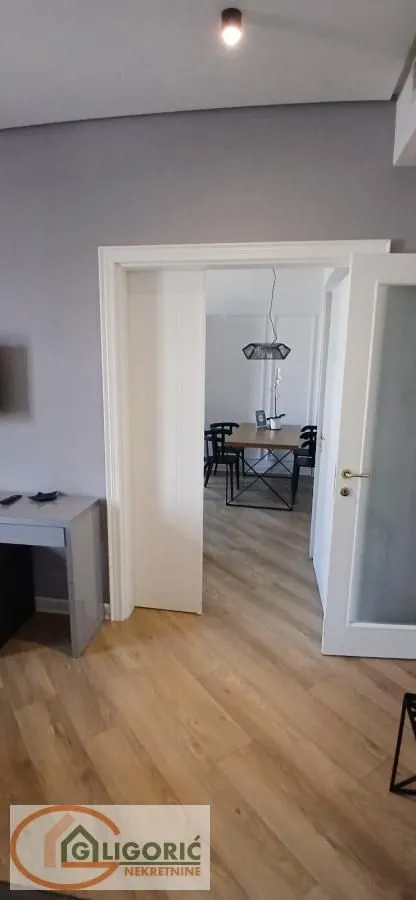 Sale, three bedroom apartment, 73m², Stari Grad, Beograd