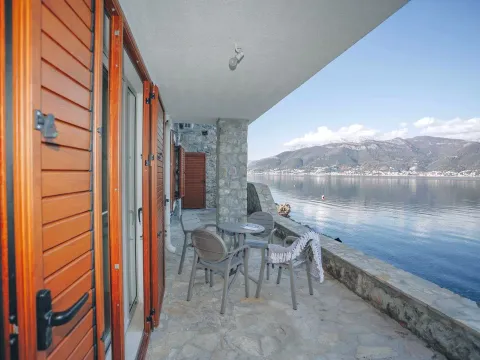 Prodaja, kuća, 314m², Krašići, Tivat - image 21
