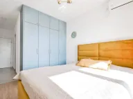 Rent, two bedroom apartment, 85m², Tivat, Crna Gora - image 10