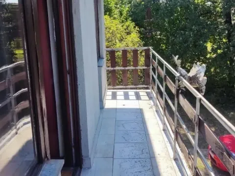 Rent, house, 200m², Kaludjerica, Grocka - image 9