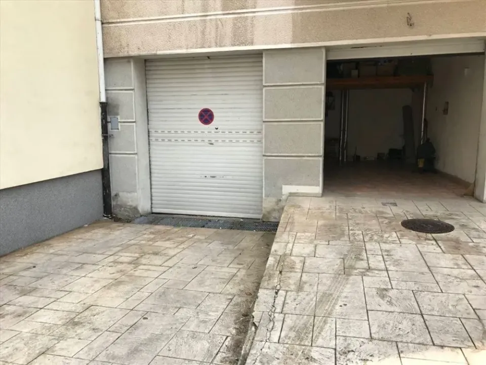 Sale, parking/garage, 17m², Vračar Sve Podlokacije, Beograd