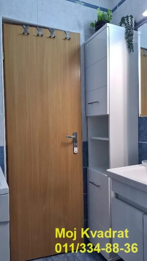 Izdavanje, garsonjera, 25m², Karaburma, Palilula Sve Podlokacije