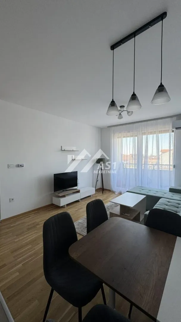 Izdavanje, dvosoban stan, 43m², Telep, Novi Sad Sve Podlokacije