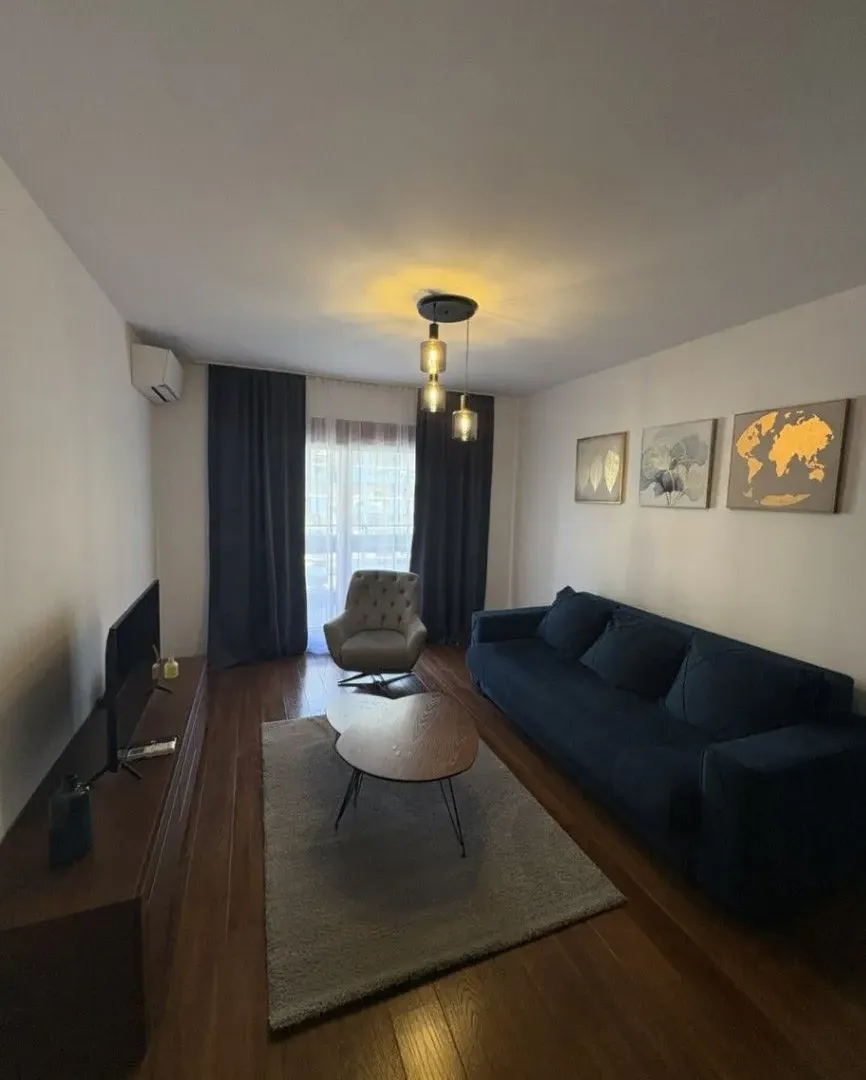 Izdavanje, jednosoban stan, 50m2, Master Kvart, Podgorica