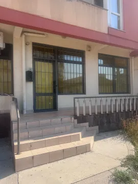 Rent, office space, 57m², Centar, Nikšić - image 3
