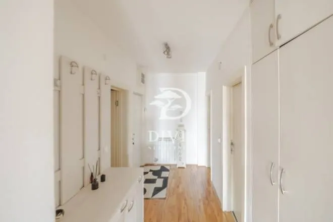 Sale, three bedroom apartment, 89m², Trošarina, Voždovac Sve Podlokacije
