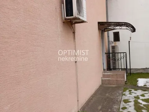 Prodaja, kuća, 197m², Krnjaca, Palilula Sve Podlokacije - image 12