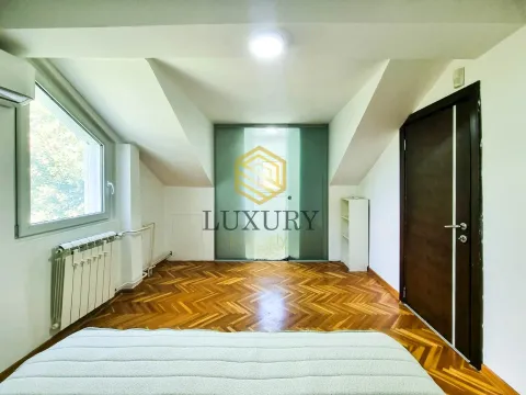 Rent, house, 270m², Mareza, Podgorica - image 14