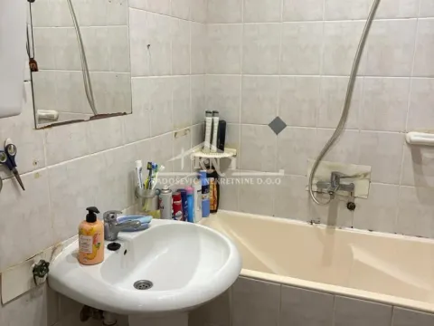 Prodaja, dvosoban stan, 62m², Petlovo Brdo, Beograd - image 8