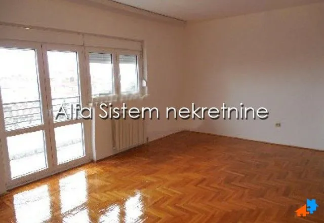 Rent, office space, 90m², Čukarica, Beograd