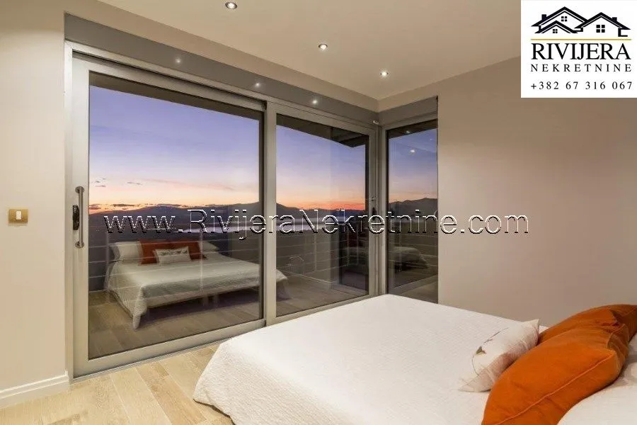 Sale, two bedroom apartment, 119m², Tivat, Crna Gora