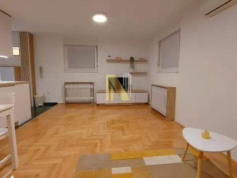 Rent, studio apartment, 27m², Bulevar Oslobodjenja, Novi Sad Sve Podlokacije - image 3