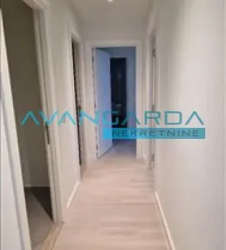 Izdavanje, stan, 75m², Beograd Na Vodi, Beograd - image 2