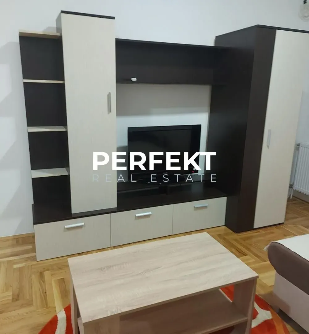 Rent, two bedroom apartment, 47m², Pančevo, Srbija