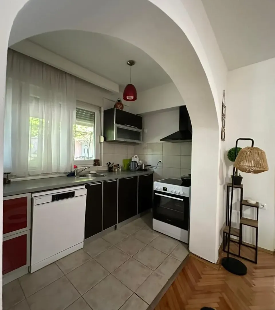 Prodaja, dvosoban stan, 75m², Zagorič, Podgorica