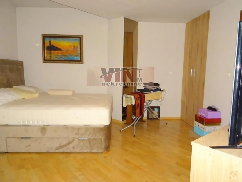 Prodaja, trosoban stan, 94m², Hala Pionir, Palilula Sve Podlokacije