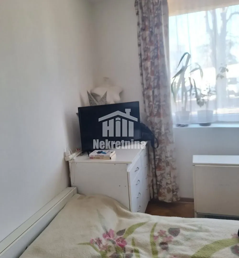 Prodaja, trosoban stan, 71m², Brace Jerković, Voždovac Sve Podlokacije