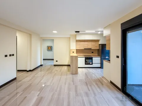 Prodaja, trosoban stan, 111m², Vezirov Most, Podgorica - image 4